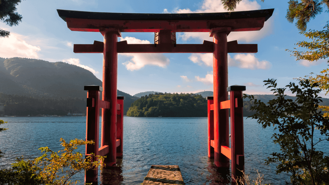 Hakone: od górskiego miasteczka do Tokyo-3